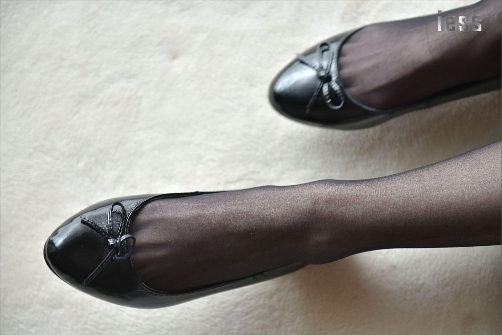 [IESS]异思趣向 琪琪 ES6C 黑色